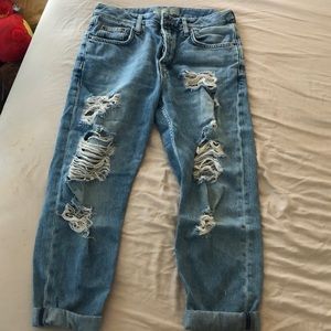 Destroyed topshop hayden boyfriend jeans